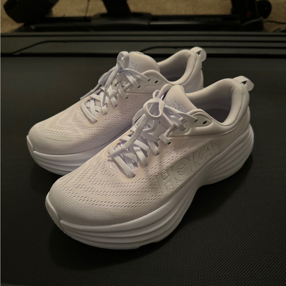 Hoka bondi 8 running shoe size 8B